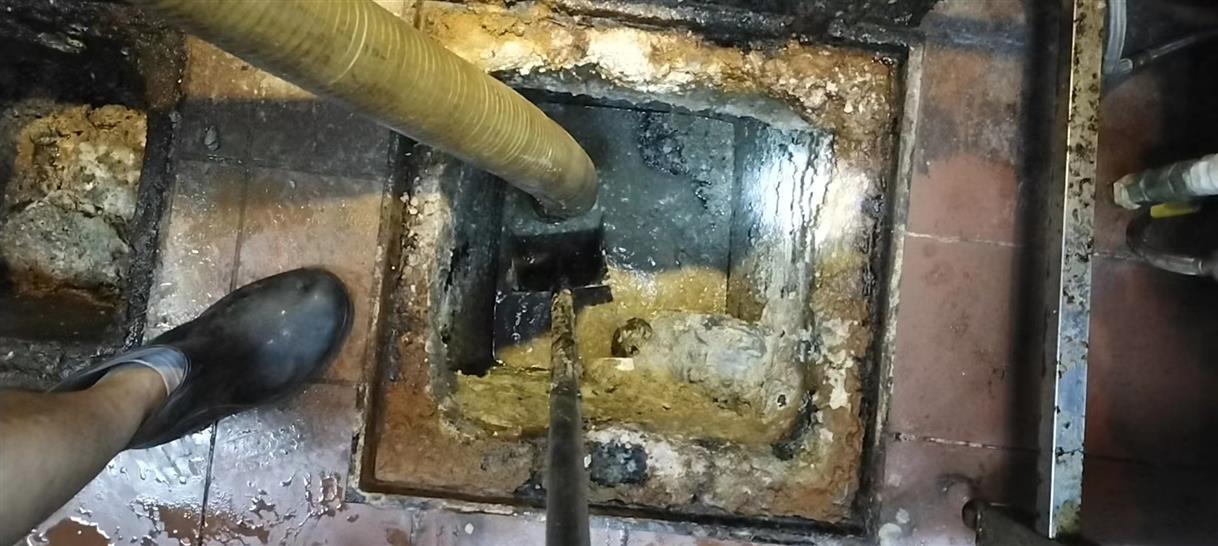 吴堡污水池清理一般都有毒气，怎么预防中毒呢？